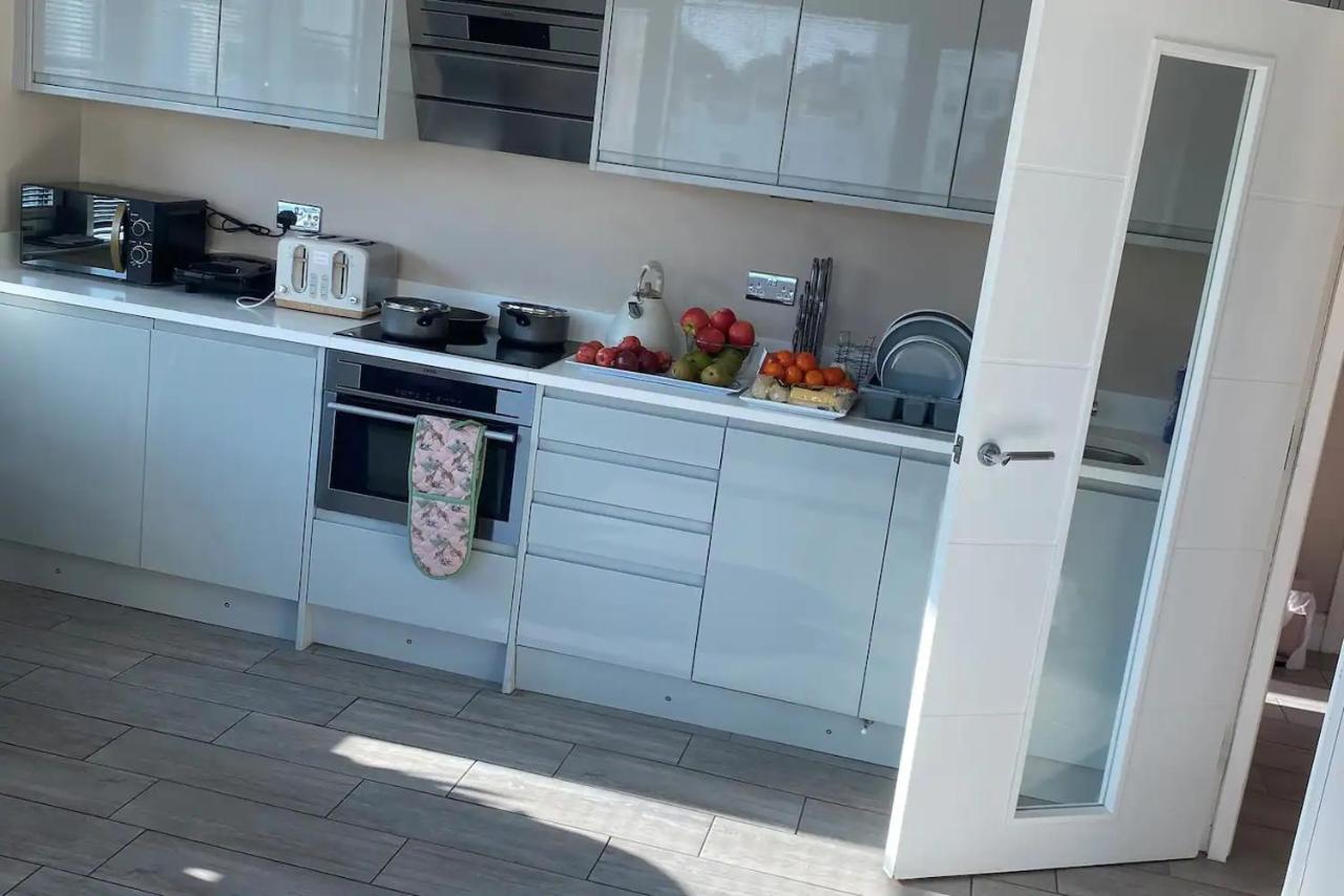 Beautiful Apartment Very Close To The Beach Okręg wyborczy Hove Zewnętrze zdjęcie